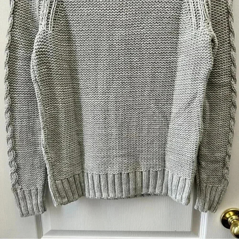 GAP Grey Cable Knit Sweater Cotton Crewneck Fisherman Pullover Size Small - Picture 13 of 16